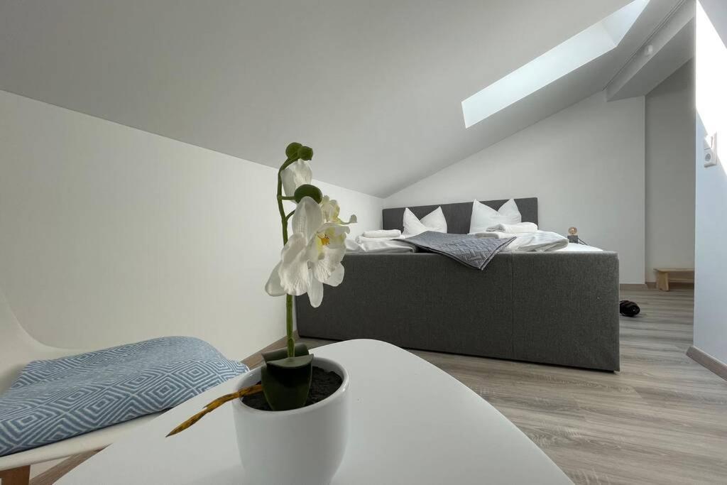 Gemuetliche Ferienwohnung Im Dg Am Tegernsee - Bergblick, Ruhe & Ganz Viel Platz バート・ウィーゼ エクステリア 写真